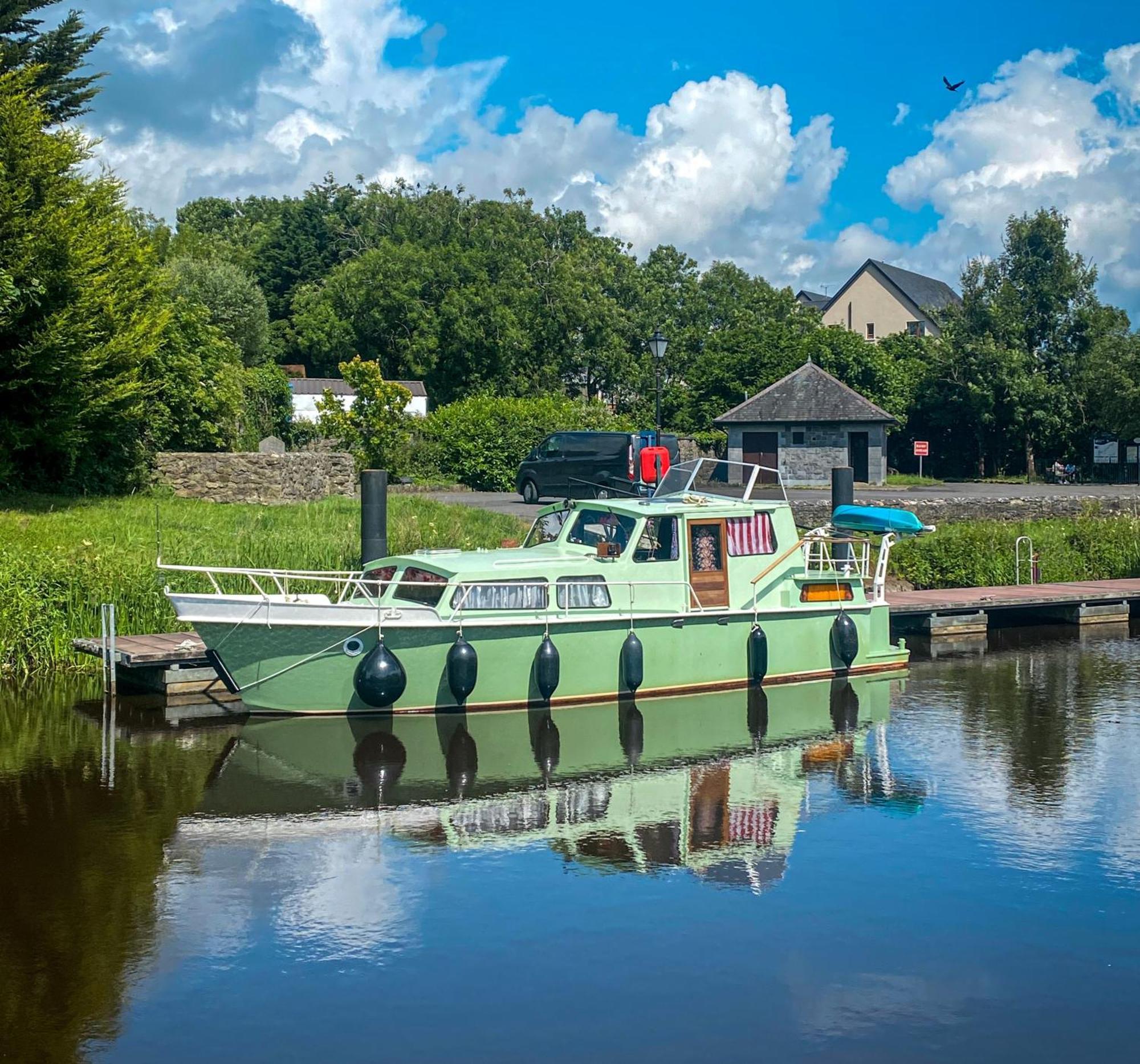 Leitrim Quay - Riverside Cottage 3 County Leitrim Kültér fotó